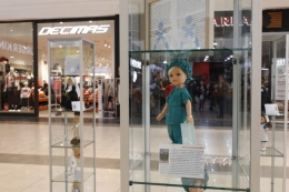 Exposición de uniformes de la profesión de enfermería