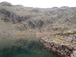 Ascension Covacha (2.395 m), Por la Ruta de las Cuatro Lagunas