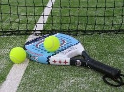 Torneo de pádel (Fondos destinados a la RedMadre Extremadura)