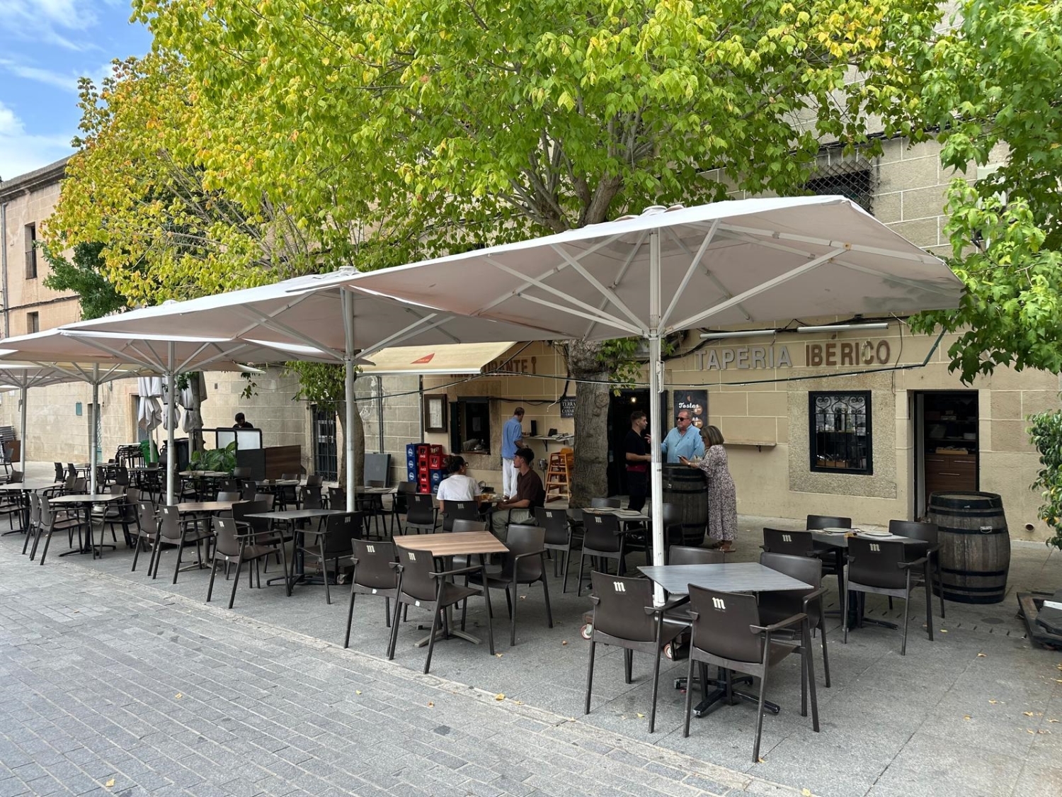 restaurantes cáceres, taperías cáceres, comidas cáceres, cenas cáceres, banquetes cáceres