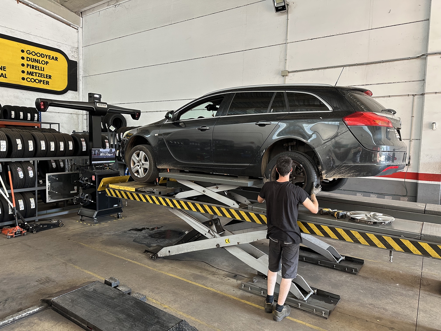 mecánica en general cáceres, cambio de aceite cáceres, neumáticos cáceres