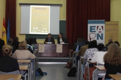 La Junta de Extremadura considera insuficiente el plan estatal para acoger a 50 refugiados