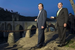 El Puente Romano de Alcántara estrena iluminación ornamental