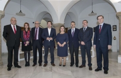 Fernández Vara pide un esfuerzo de las instituciones porque en “España hay mucho que coser”