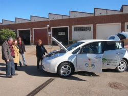 Diputación de Cáceres adquiere un coche eléctrico como inicio de renovación de la flota en defensa del Medio Ambiente