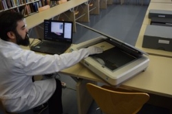 La UEx y el MEIAC ultiman los trabajos de digitalización del archivo del pintor Timoteo Pérez Rubio