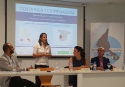 Extremadura y Costa Rica comparten su experiencia y casos de buenas prácticas en recursos hídricos, turismo rural, medio natural y gobernanza