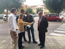 Nevado visita la zona en la que se realizarán obras de mejora de la accesibilidad en el barrio de Moctezuma