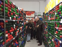 LA ALCALDESA DE CÁCERES DESTACA EL TRABAJO DEL BANCO DE ALIMENTOS