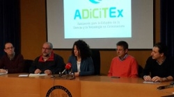 Apoyar las actividades de divulgación científica realizadas desde la UEx es el objetivo de ADiCiTEX