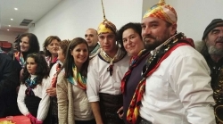 Gil Rosiña y García Bernal participan en la fiesta de ‘La Encamisá’