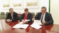 Convenio para mejorar la Red de Asesoramiento a la Fertilización en Extremadura.