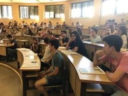 Más de 1.200 estudiantes se enfrentan a la EBAU extraordinaria.