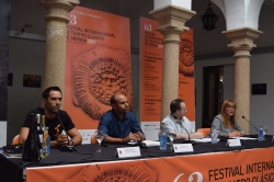 Veinte compañías extremeñas acercan la formación teatral y la cultura grecolatina a distintas localidades extremeñas con los Talleres Ceres de Teatro.