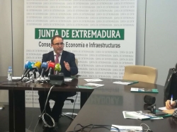 Turismo se propone mejorar la calidad en el empleo del sector y alcanzar 27.000 puestos de trabajo en 2018.