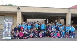 Fis & Kids forma a más de 60 estudiantes universitarios, de secundaria y primaria como monitores de ciencia.