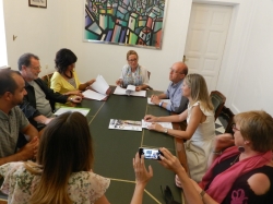 El Ayuntamiento rubrica en un Convenio su compromiso con la Fundación Acción contra el Hambre.