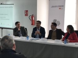 La Consejería de Educación destaca la importancia de “conectar” la formación y las políticas activas de empleo.