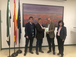 La cooperativa Tabacoex premiada por su labor ambiental en el reciclaje de envases agrarios