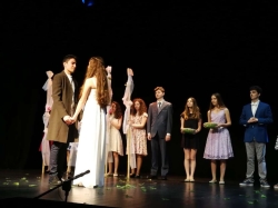 La Junta destaca el valor el teatro escolar como recurso didáctico y por su contribución a la promoción de la cultura.