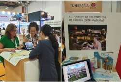 El patrimonio ,la cultura y la naturaleza de la provincia de Cáceres presente en la feria ITB Asia, en Singapur