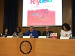 Rayuela, saltos solidarios a través del alfabeto de la vida