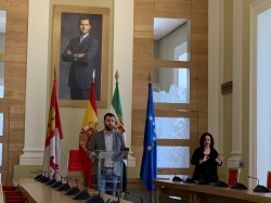 El equipo de gobierno destaca el comportamiento de los empresarios y la ciudadanía en el primer día de la fase 1
