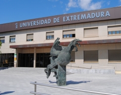 Los exámenes de junio y julio en la Universidad de Extremadura tendrán carácter no presencial