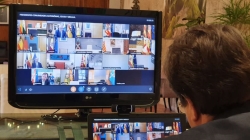 Fernández Vara defiende un nuevo modelo de residencias de mayores a nivel nacional