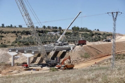 El primer tramo de la Ronda Sureste de Cáceres, cerca del 60% de su ejecución