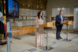 La Junta de Extremadura contempla que el curso 2020-2021 sea presencial y con distancia interpersonal