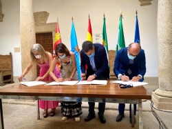 Extremadura, Galicia, Castilla y León y Andalucía firman en Cáceres un protocolo de colaboración para impulsar el Camino de Santiago