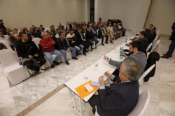 Los círculos empresariales plantean unificar las dos federaciones cacereñas