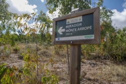 Ecologistas en Acción cree que Arropé no es adecuado para el complejo budista