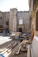 Cáceres ya es Asís para el rodaje de 'Resplandor y tinieblas'