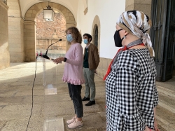 El Ayuntamiento anima a los cacereños y cacereñas a que adquieran hábitos saludables y una vida activa para evitar el cáncer