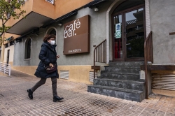Los trabajadores del Charlotte dan negativo en covid y el bar reabre mLos trabajadores del Charlotte dan negativo en covid y el bar reabre mañanaañana