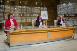 La directora general del IMEX presenta la campaña para conmemorar el Día Internacional de la Eliminación de la Violencia contra la Mujer
