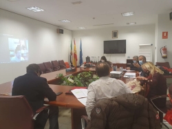 La Mesa sobre Ciencia y Tecnología analiza y debate el documento final del Pacto por la Ciencia y la Tecnología de Extremadura