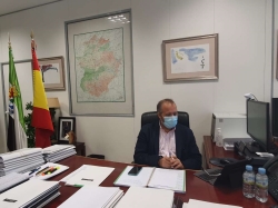 Escuchar La Mesa de Empleo y Competitividad analiza y debate el documento final de la Estrategia Logística de Extremadura