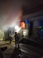 Incendio en la calle Sol de Cáceres con tres heridos
