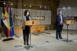 La Junta ratifica la incorporación, desde el próximo curso, de los docentes interinos el 1 de septiembre