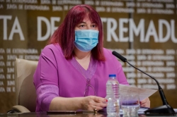 Escuchar La Junta presenta la Guía de aplicación de la perspectiva de género en los planes generales municipales de Extremadura