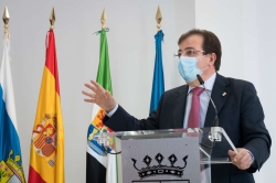 Fernández Vara subraya la importancia de la recuperación del patrimonio y los centros históricos de las ciudades