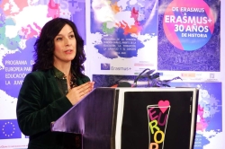 Esther Gutiérrez destaca la importancia de la Unión Europea en la cita para conmemorar la efeméride entre los centros educativos