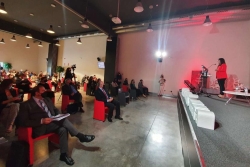 Gil Rosiña insta a la empresa extremeña a implementar y ejecutar los Planes de Igualdad para ser más productivas y eficaces