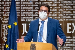 Escuchar El SES vacunará al grupo de edad de 30 a 39 años durante el mes de junio y la inmunidad de grupo podría alcanzarse a finales de julio