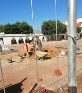 Iniciadas obras de accesibilidad en Valdesalor y la remodelación de la Plaza de España Rincón de Ballesteros