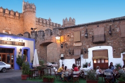 La Diputación de Badajoz ayuda con 400.000 euros a los sectores económicos más afectados por el Covid-19 durante este año