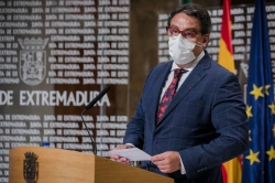 Vergeles aboga por un “trabajo colaborativo” entre la sociedad y las autoridades sanitarias y locales para poder vencer una “situación complicada” de